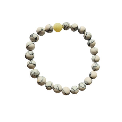 Stretcharmband mit weissen Howlitesteinen